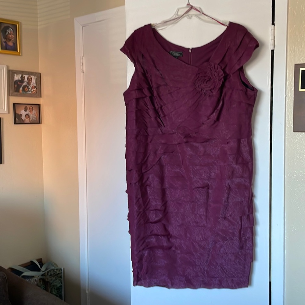 Lovely wine colored party dress!  Great for holiday parties!